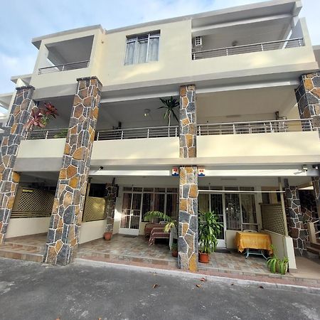 Pereybere Beach Apartments Exterior photo