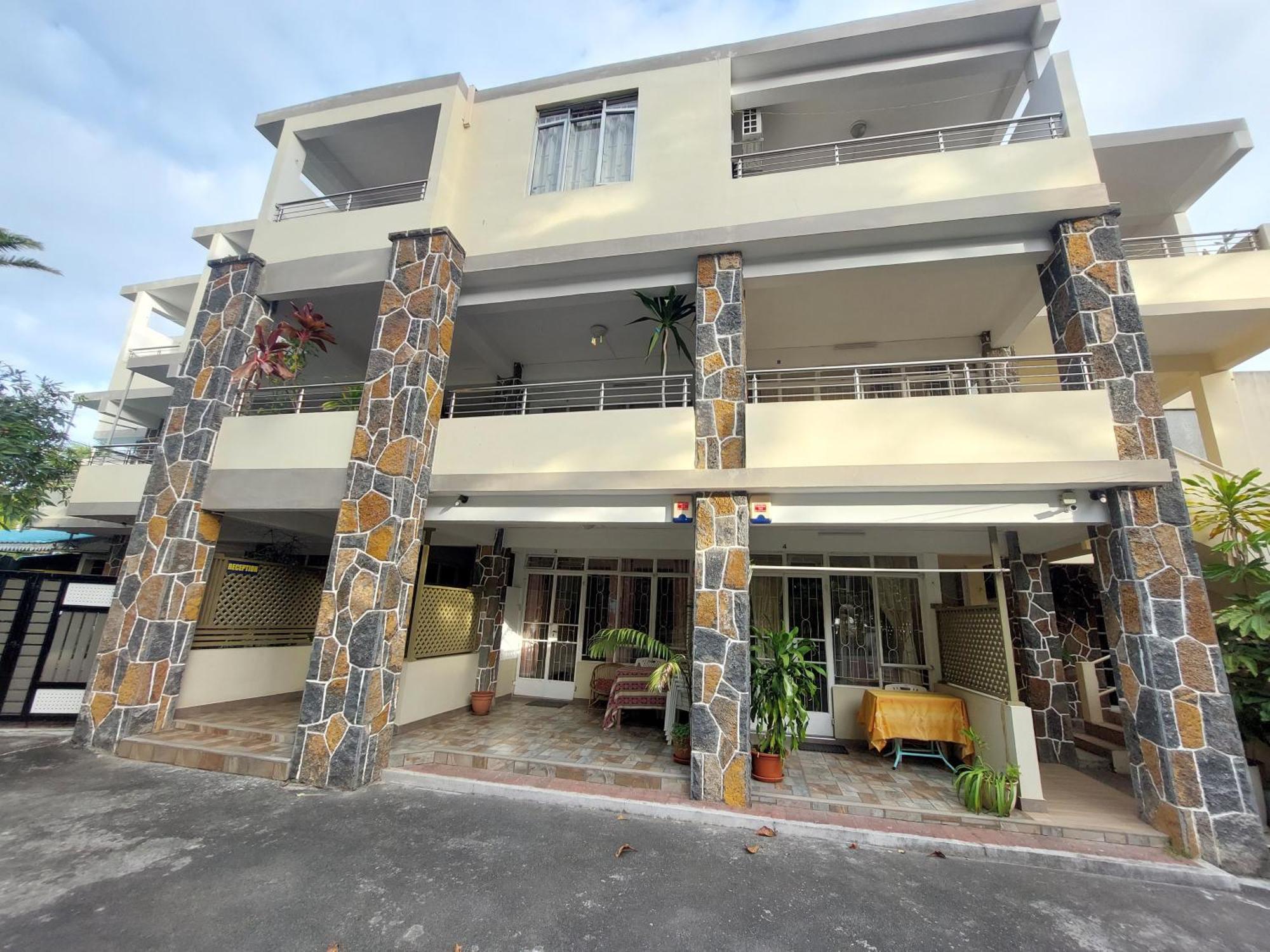 Pereybere Beach Apartments Exterior photo